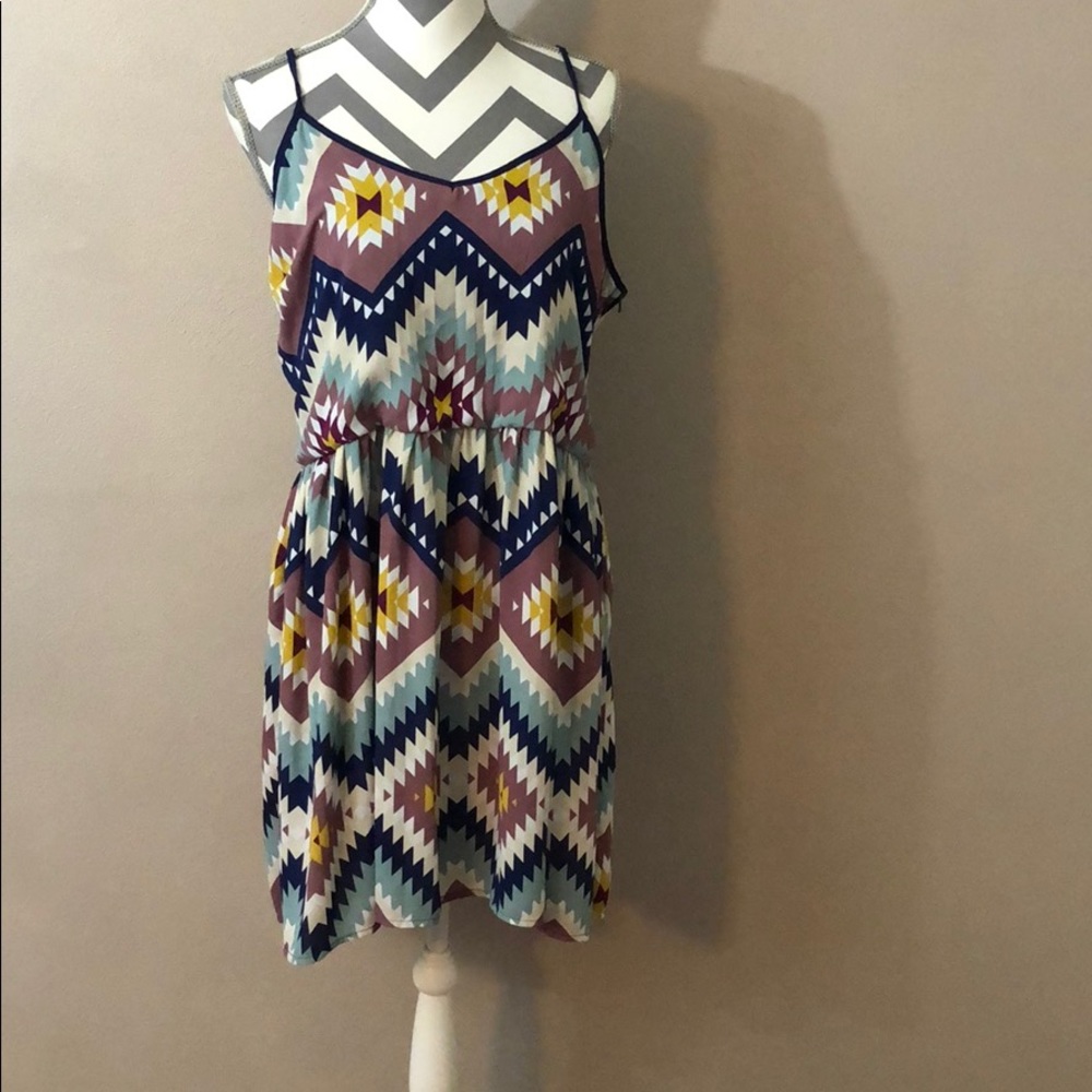 Xhilaration Aztec Print Dress with Pockets XL